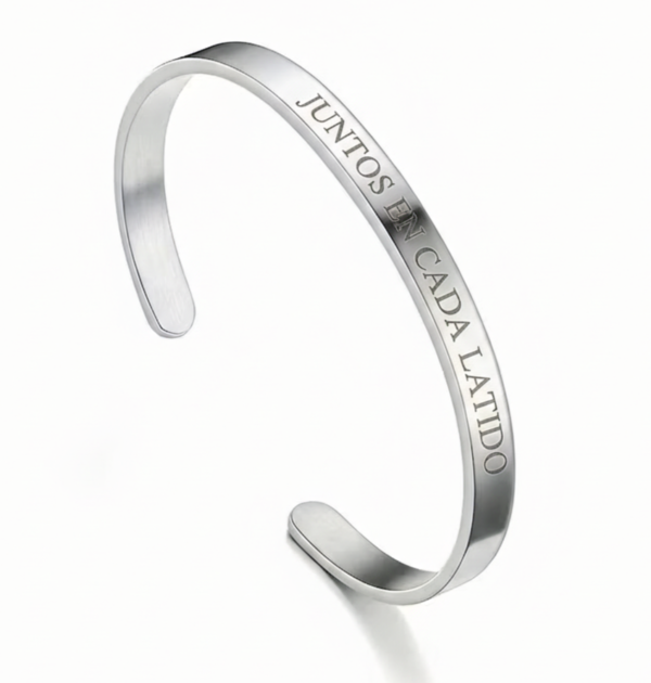 Pulsera personalizada acero quirúrgico plateada con grabado láser